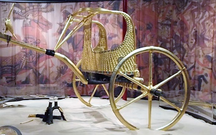 King Tutankhamens Military Chariot Moved To New Egyptian Museum