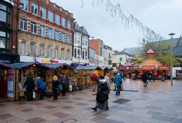 mercados-navidad-christmas-market-cardiff