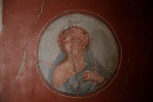 ancient-roman-herculaneum-fresco