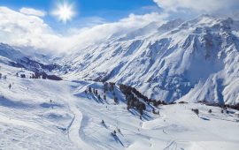 Austrian ski resort covers glacier after coronavirus cuts season